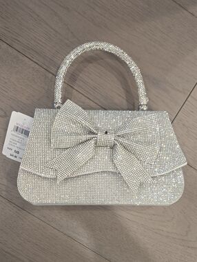 Windsor Silver Crystal Bow Evening Clutch Crossbody Bag BMWT